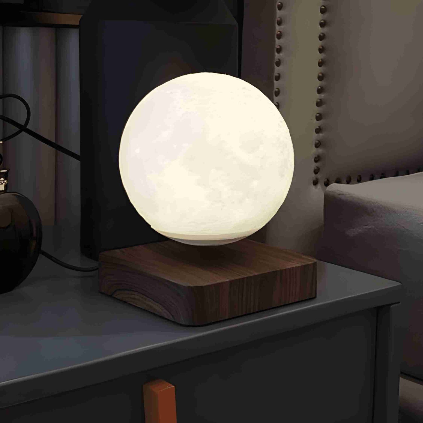 Levitating Moon Lamp - 3-Color Rotating Night Light, Unique Decor